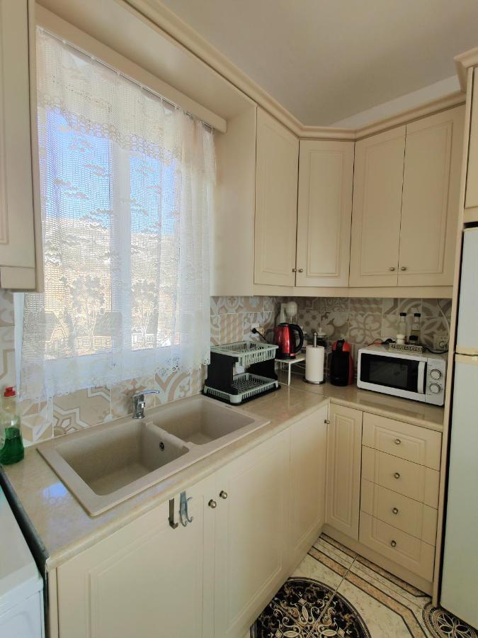 Lakena Sunset View Villa Menetaí Екстериор снимка