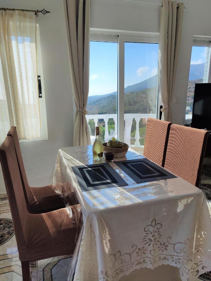 Lakena Sunset View Villa Menetaí Екстериор снимка